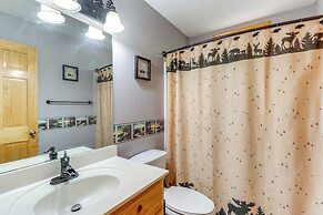 5 Mi to Cherokee Lake: Pet-friendly Cabin w/ Deck!