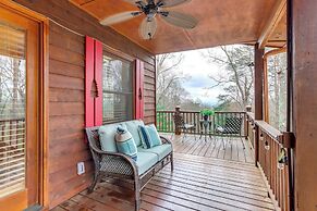 5 Mi to Cherokee Lake: Pet-friendly Cabin w/ Deck!