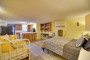 Dock & Water-view Deck: Home on Lake Dardanelle