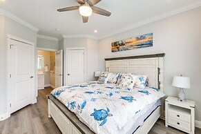 Steps to Lake Erie & Beach: Baypoint Resort Home!