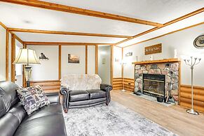 Fire Pit: Family-friendly Cabin in Gillett!