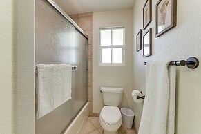 Walk Downtown: Remodeled Home in Murphys w/ Yard!