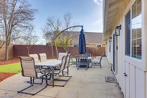 Walk Downtown: Remodeled Home in Murphys w/ Yard!