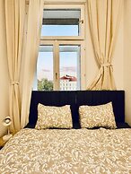 Stylish 4BR Apt Near Westbahnhof