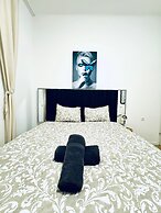 Stylish 4BR Apt Near Westbahnhof