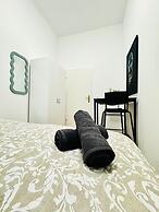 Stylish 4BR Apt Near Westbahnhof