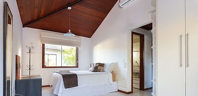 Bz55 Casa 200m da praia com 4 suítes