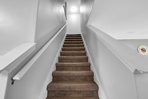 Charming 3br Home Near Beaches & Downtown 3 Bedroom Home