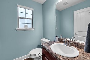 Charming 3br Home Near Beaches & Downtown 3 Bedroom Home