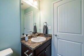 Charming 3br Home Near Beaches & Downtown 3 Bedroom Home