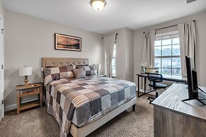 Charming 3br Home Near Beaches & Downtown 3 Bedroom Home