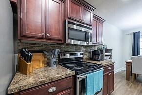 Charming 3br Home Near Beaches & Downtown 3 Bedroom Home