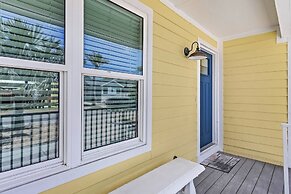 218 Oasis On Ohio: Stunning Pool Home W/ Dock Access! 3 Bedroom Home