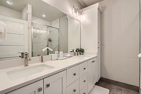 Flying Moose At Helling Circle 101 3 Bedroom Condo