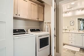 Flying Moose At Helling Circle 101 3 Bedroom Condo