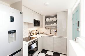 21 Montpellier Terrace