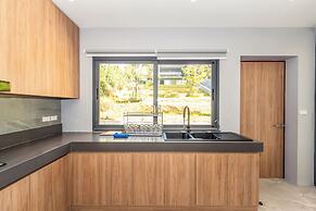 Merbrisa Rayong 4BR - Ao khai beachfront