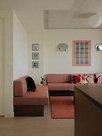 Edgar Suites - Église