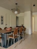 Edgar Suites - Église