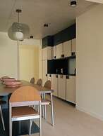 Edgar Suites - Église