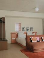 Edgar Suites - Église