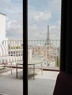 Edgar Suites - Église