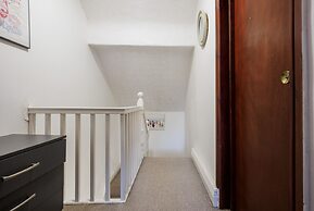 WoodHus Lodge Lovely Specious Room 5