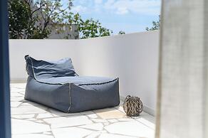 Blue Heart Luxury Suites