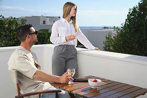 Blue Heart Luxury Suites