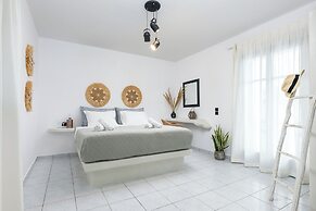 Blue Heart Luxury Suites