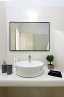 Blue Heart Luxury Suites