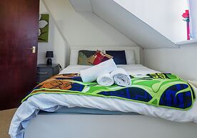 WoodHus Executive Double Room  6