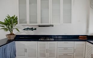 2BR APARTMENT IN THE WALLED CITY