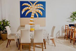 2BR APARTMENT IN THE WALLED CITY