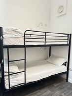 Rahman Hostel - Manchester