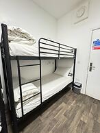 Rahman Hostel - Manchester