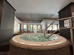 Hotel Bassiana