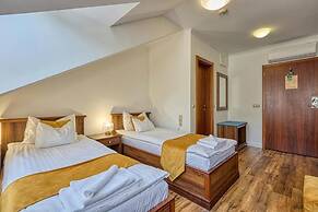 Hotel Bassiana