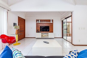 Bz65 Casa 150 m da praia com 4 suítes