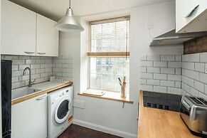 Cosy 1B Flat in Spitalfields Near Brick