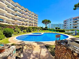 Vilamoura Palm Tree 2 With Poolby Homing