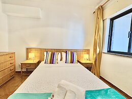 Vilamoura Palm Tree 2 With Poolby Homing