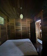 Linda casa na Praia de Cambury - SP - 4