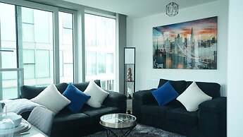 Central M K 2-bedroom Apartment, Sleeps 4, Parking