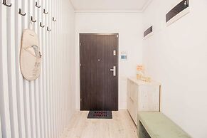 MoHost Penthous and MoHost View