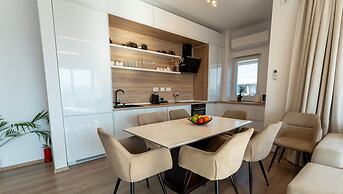 MoHost Penthous and MoHost View