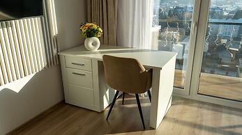 MoHost Penthous and MoHost View