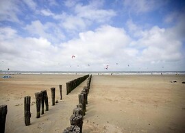 Sunny Stay by the Seaside