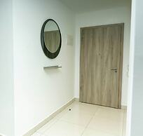 Snug three-bedroom Unit