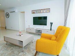 Snug three-bedroom Unit